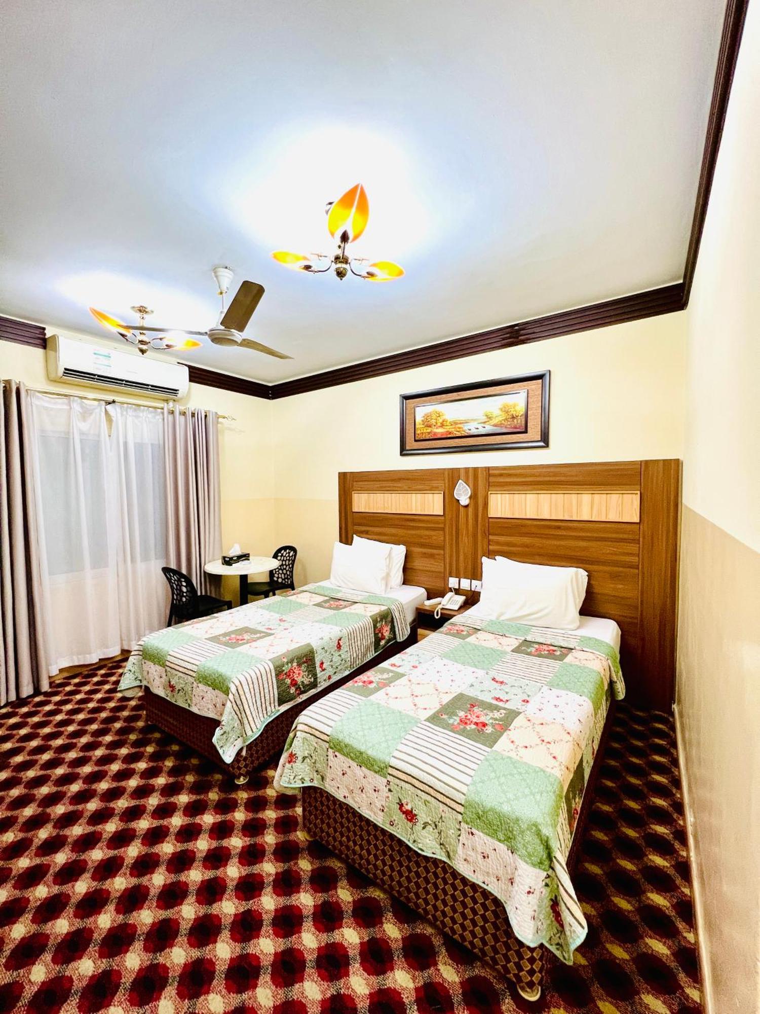 Al Ahrar Hotel Dubaj Zewnętrze zdjęcie